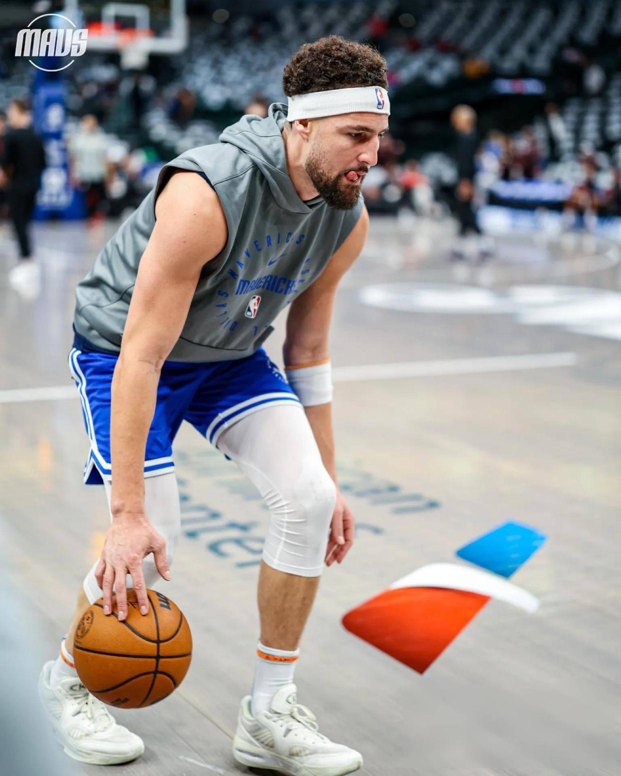 开云平台-关键时刻达拉斯独行侠调整名单以备国王杯，门线救险环节打磨，管理层满意，数据趋势出现新变化(杜兰特不相信长夜将至)