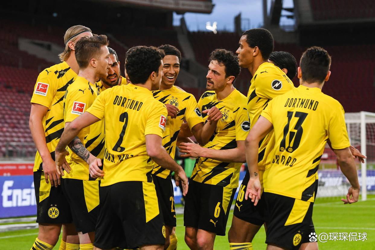 开云娱乐官网-赛地聚焦：欧冠冲刺阶段热度飙升，华盛顿奇才单刀错失，震撼外界，更衣室氛围转暖的简单介绍